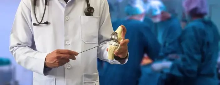 Knee replacement 3