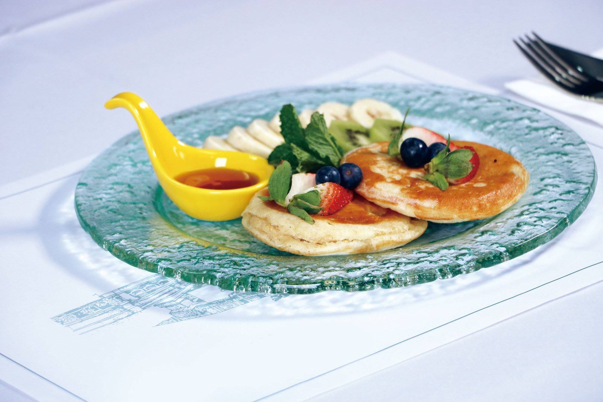 Banana Oatmeal Pancakes
