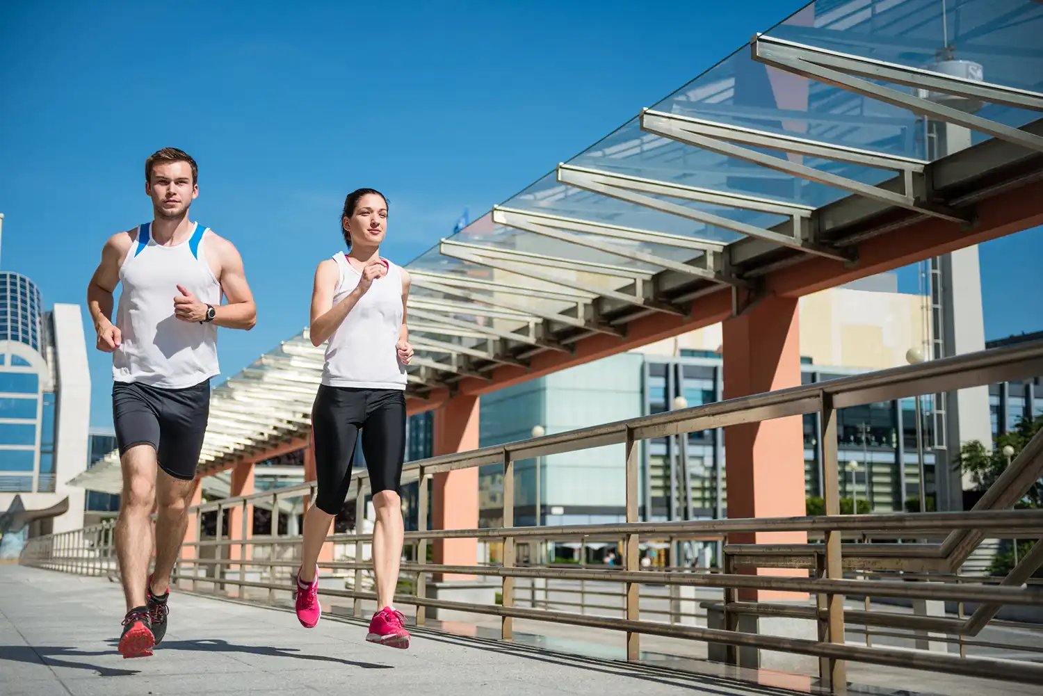 couple running in the city