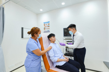 private hospitals hong kong-私家医院-central health check-24小时诊所港岛-vision test-私家医院核酸检测